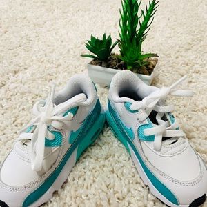 Nike shoes for toddler girl..😊